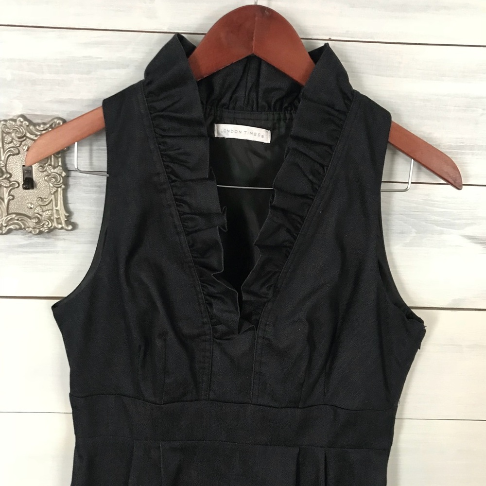 London Times Sz 6 Dress. Dark Blue smooth denim.